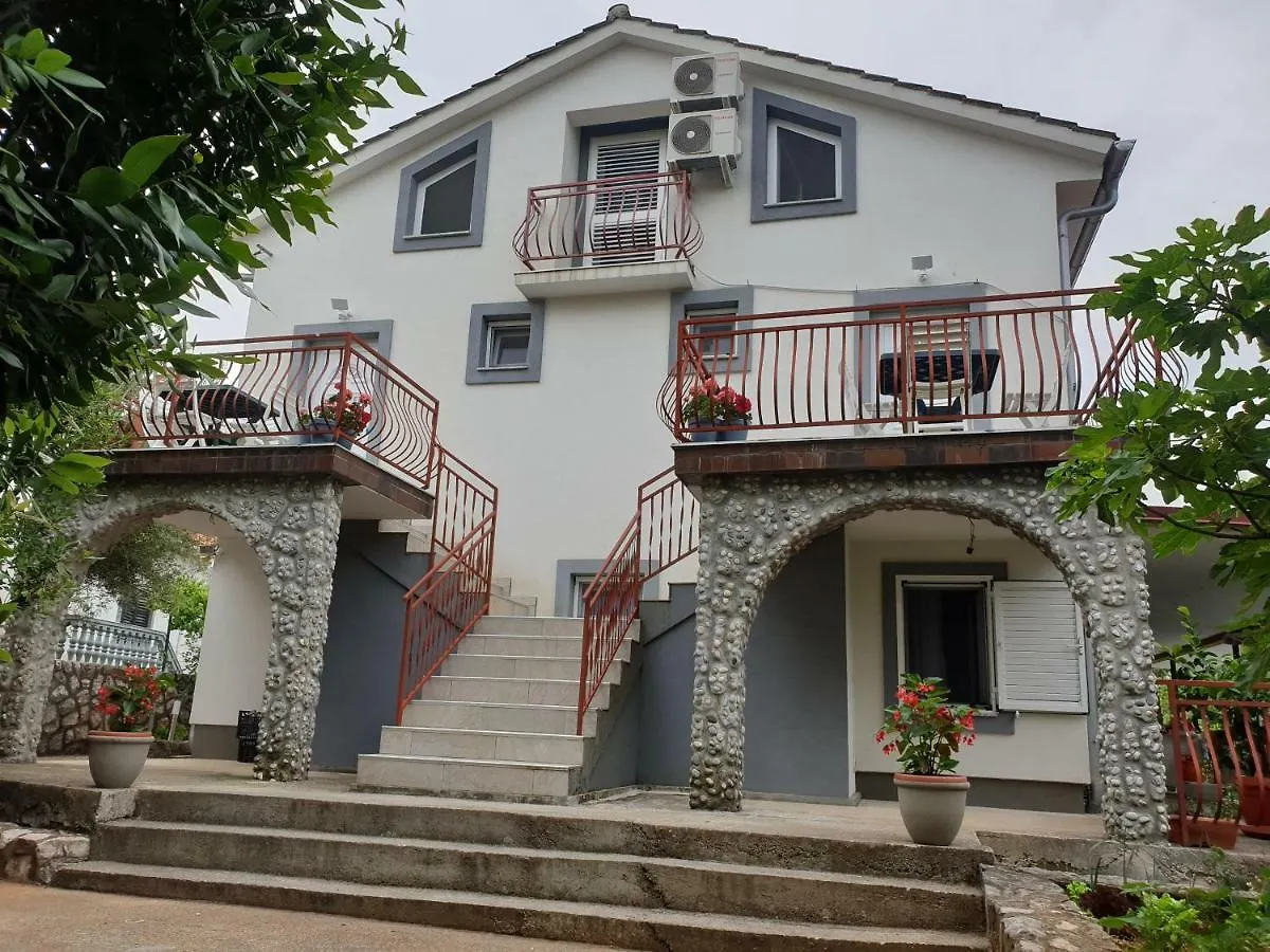 Apartmani Pejo Gostinjac