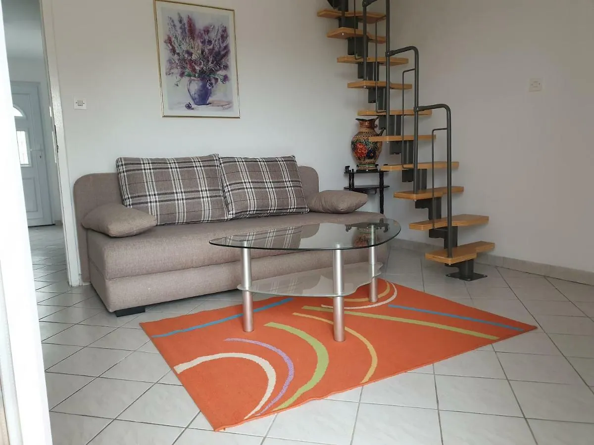 Apartmani Pejo Gostinjac Croatia